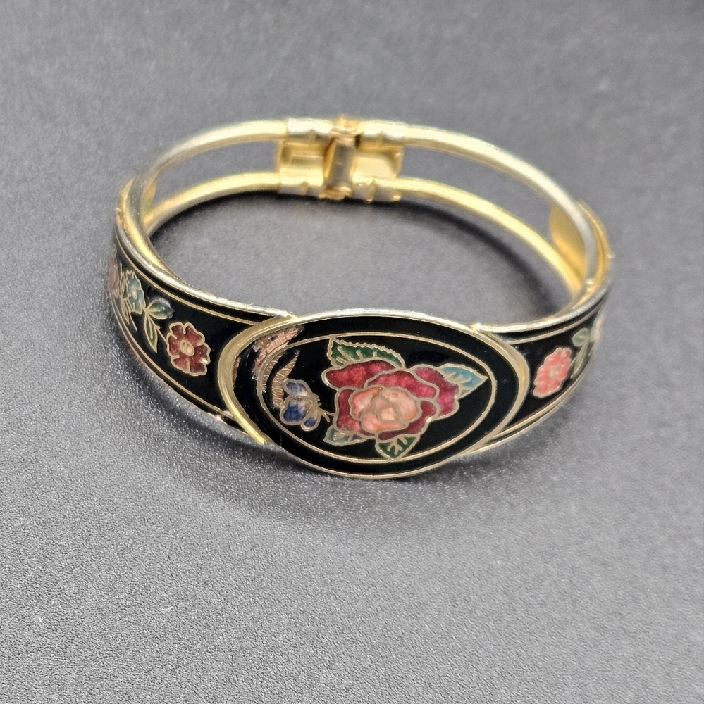 Beautiful Rose flower design cloisonne hinged bracelet